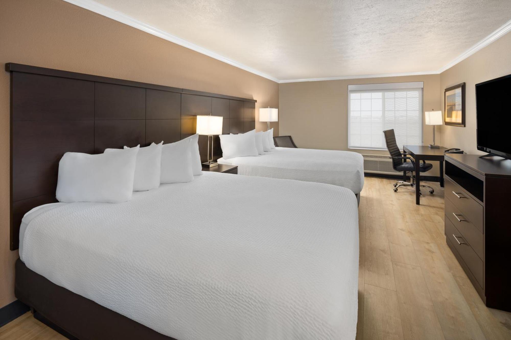 Ramada By Wyndham Moses Lake Esterno foto