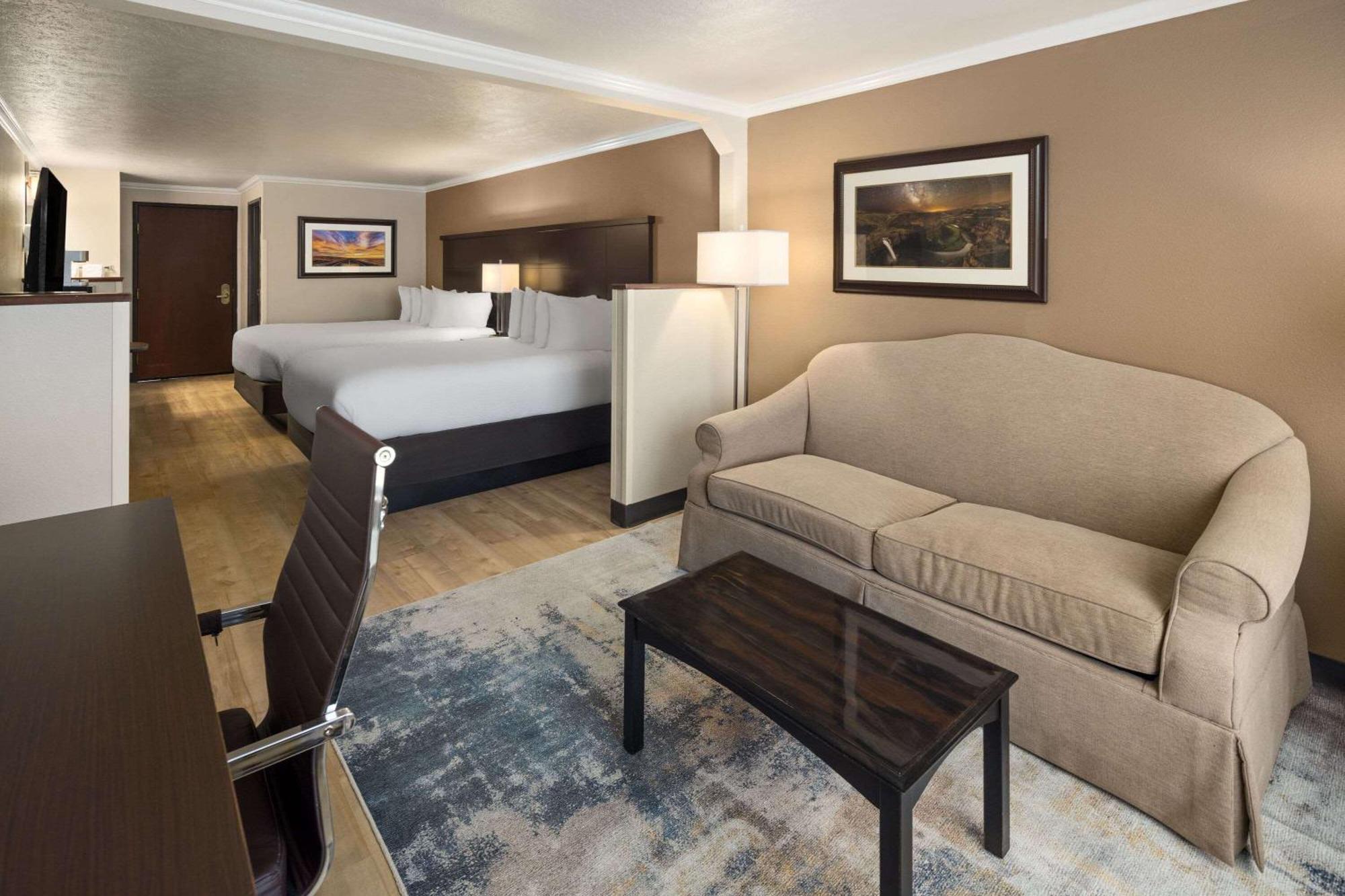 Ramada By Wyndham Moses Lake Esterno foto